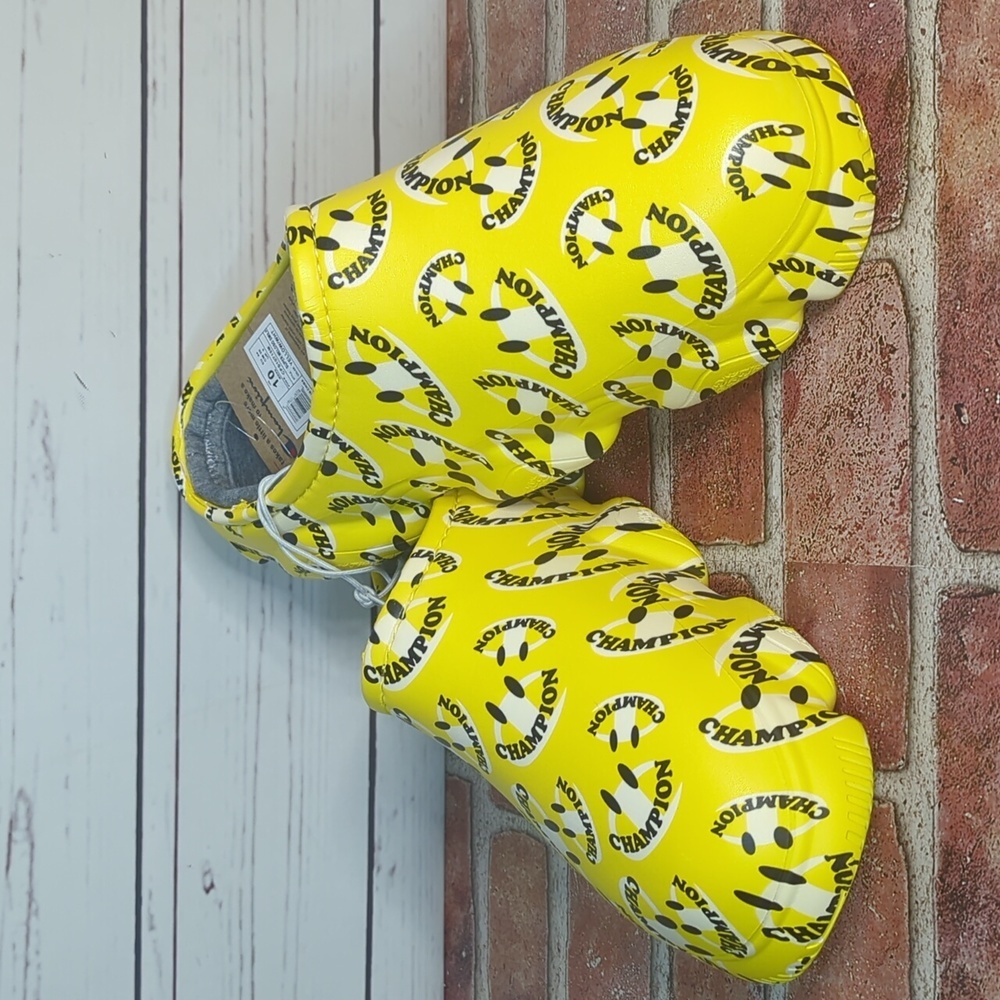 Champion Men's Super Meloso Warped Yellow and White Clog Slip‎ On Shoe Sandals